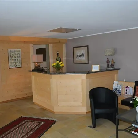 Apartamento La Sarine 212 By Interhome
